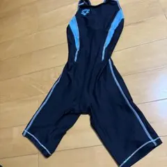 アリーナ130 練習用水着