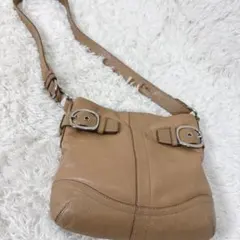 コーチ　F16514 ショルダーバッグ　レザー　ベルト金具