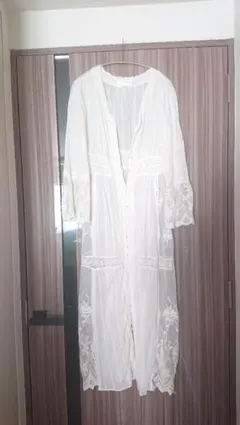 お値下中★ジルスチュアート/オフホワイト レースワンピ&カーデ