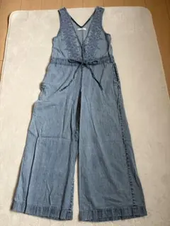 アーバンリサーチサニーレーベル　刺繍デニムサロペット オールインワン