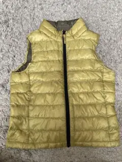 イエロー キルティング ノースリーブダウンベスト　UNIQLO 130