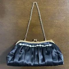 AIMER　エメ　パーティーバッグ　黒　ブラック　ハンドバッグ　クラッチバッグ