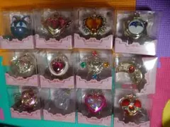 セーラームーン ミニケース・ピルケース 7点セット セーラームーン ミニケース・ピルケース 7点セット - メルカリ