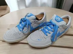 Item thumbnail for item 20334e7b-f5d4-4716-9d2b-1593c79d1afe