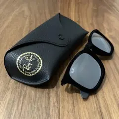 Item thumbnail for item eefa92eb-cb4a-4b7d-9aa3-a59f62e90b3c