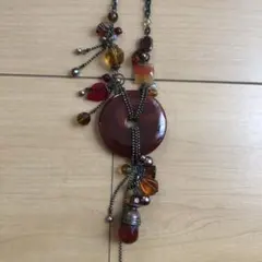 ネックレス　石