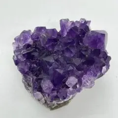 ウルグアイ産アメジストクラスター