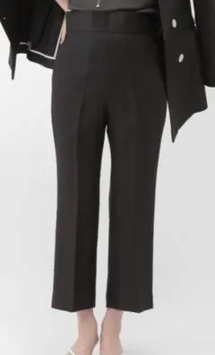 Chaos チャコールグレー リネン素材のクロップド丈パンツ