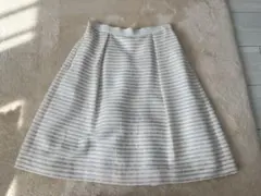膝丈スカート　白　ベージュ
