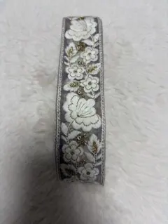 インド刺繍リボン✳︎大特価価格✳︎1m×1本［8D］