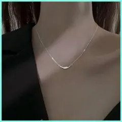 スマイルネックレス　シルバー
