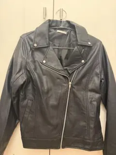 ブラックレザーライダースジャケット