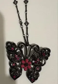 【※注目‼️ 更にお値下げしました】 ANNA SUI蝶のネックレス