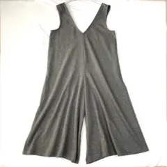 【ジーユー】オールインワン サロペットパンツ 前後Vネック 大きいサイズ XL