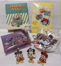 ディズニーストア　シークレット　3種 ディズニーパーク内ピンバッジ　3種