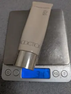 値下げ！ADDICTION UVプロテクターファンデーション