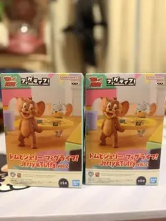 新品未開封トムとジェリー フィギュア 2体セット