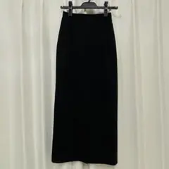 美品 ユニクロ ウルトラストレッチアクティブナローマキシスカート ブラック S