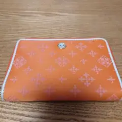 Russet オレンジ　 2つ折り　財布　ジッパー　ラシットのサムネイル