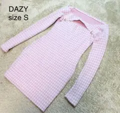 DAZY デイジー 千鳥格子柄 ミニワンピース ピンク Sサイズ　金ボタン