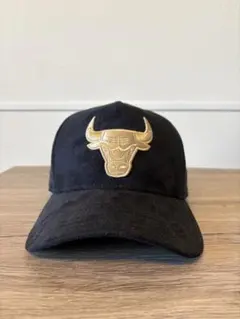 【希少/パイル地】ニューエラ 9FORTY シカゴブルズ キャップ ゴールド刺繍