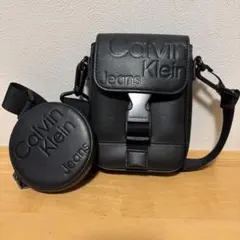 CALVIN KLEIN クロスボディフォーンケース HP2007