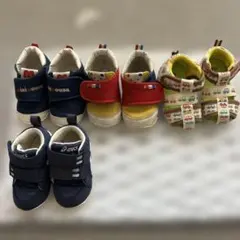 ベビーシューズ3足　ベビーサンダル1足のまとめ売り