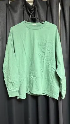 GU カラートップス 長袖