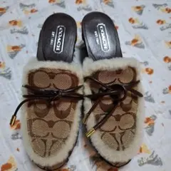 COACH コーチ　サンダル ミュール ボアのサムネイル