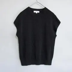 ナチュラルビューティーベーシック　サマーニットベスト　Ｍサイズ