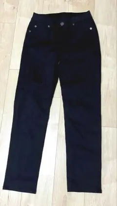 【未使用】しまむら　ストレッチパンツ　ストレート　黒　ウエスト61