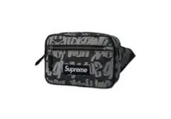 Supreme ボディバッグ 総柄のサムネイル