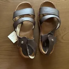 Samantha mos2のサンダルのサムネイル