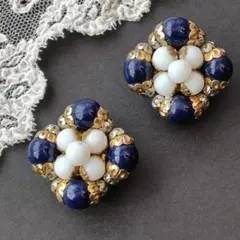 ヴィンテージイヤリング　ゴールドカラー　ホワイト＆ダークブルー