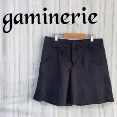 【ギャミヌリィ】 ショートパンツ 黒 シンプル 無地 ３連ボタン ポケット