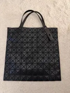 BAO BAO ISSEY MIYAKE トートバッグ ブラック マットのサムネイル