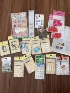手芸素材セット チェック&ストライプ ワッペン他 ボタン リボン パーツ