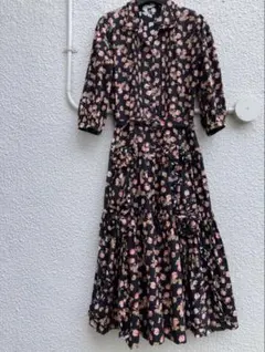 INGEBORG(金子功氏時代)リボン装飾ティアードコットン薔薇柄ワンピース