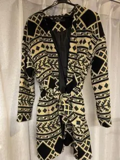 幾何学模様　カジュアルコート　フリーサイズのサムネイル