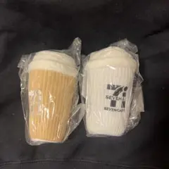 해피 쿠지 セブン-イレブン セブンカフェぬいぐるみチャーム2点