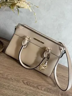 マイケルコース　ショルダーバッグ