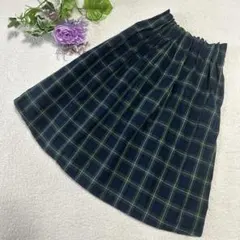 【ワンウェイ】チェック柄膝丈フレアスカート　ウエストゴム仕様　グリーン系　M