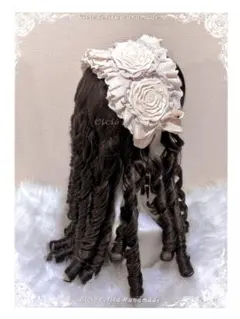 ♡手作り白ロリバラクラロリ生成色卒業式ヘアアクセサリーカチューシャ♡