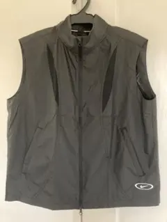 【値下げ済み・最終価格】On / Weather Vest M サイズ 値下げ済み・最終価格】On / Weather Vest M サイズ - メルカリ