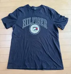 TOMMY HILFIGER ブラック Tシャツ