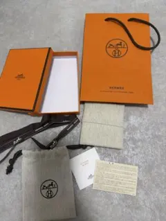 【美品】HERMES エルメス 空箱・紙袋・保存袋・リボンセット アクセサリー用