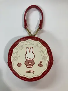 Item thumbnail for item 55392dbd-1276-45fe-bf34-81d8e7d5af6c