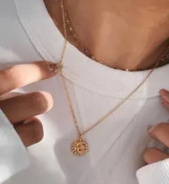 お守りゴールドシルバー ネックレス サージカルステンレス 太陽モチーフ 人気✨