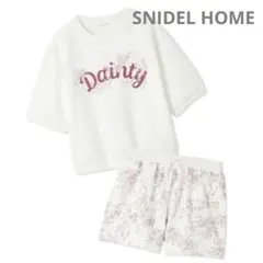 美品　SNIDEL HOME スウェットセットアップ　パジャマ　ルームウェア