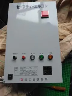 鉄道部品 車掌スイッチ誤扱い防止装置 - メルカリ